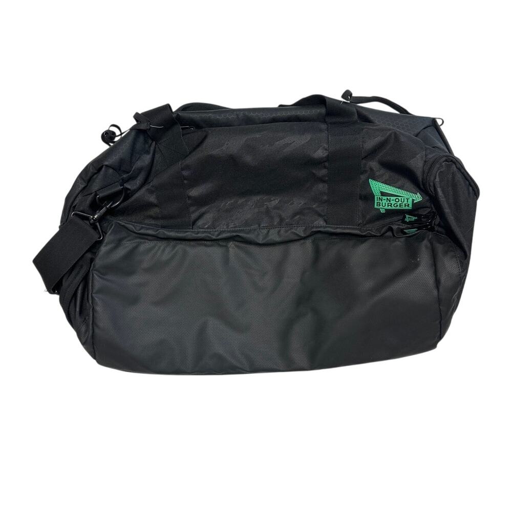 In N Out Burger Associate Gift Travel Gym Workout Duffle Bag Rare Employee Gift